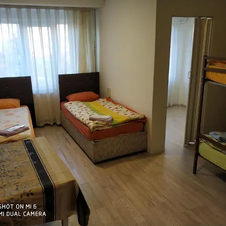 Hostel Bulvar *