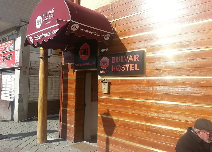 Hostel Bulvar *