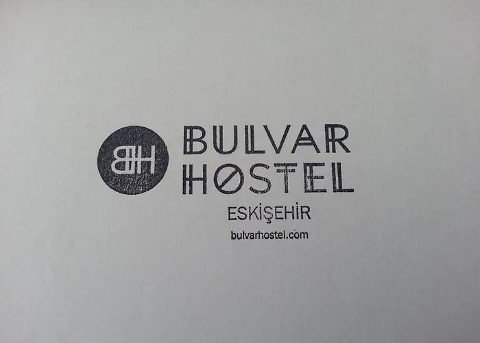 Bulvar Hostel *